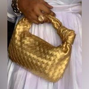 Jodie Style Woven Purse